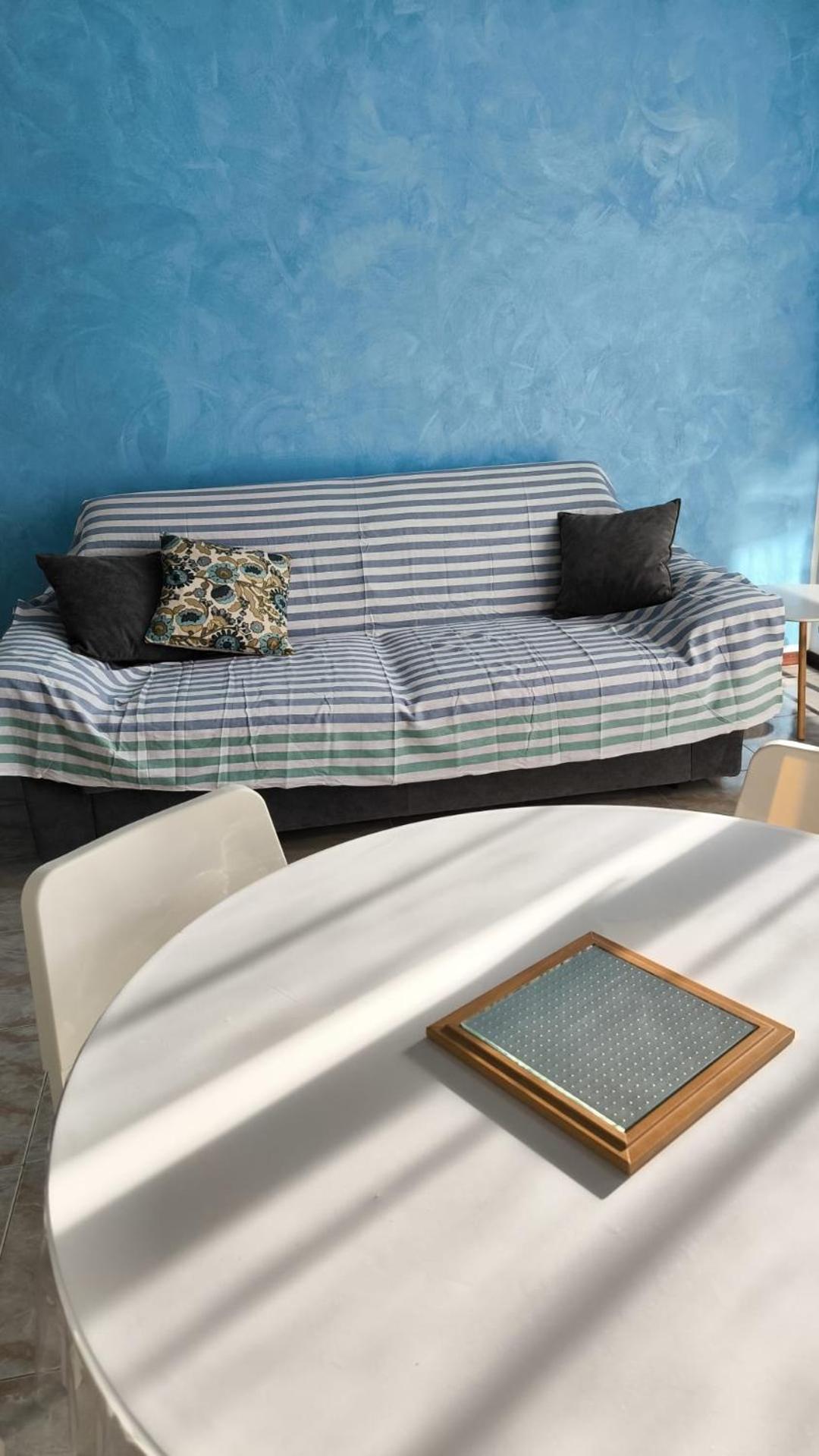 Appartamento Azzurro 佩萨罗 外观 照片